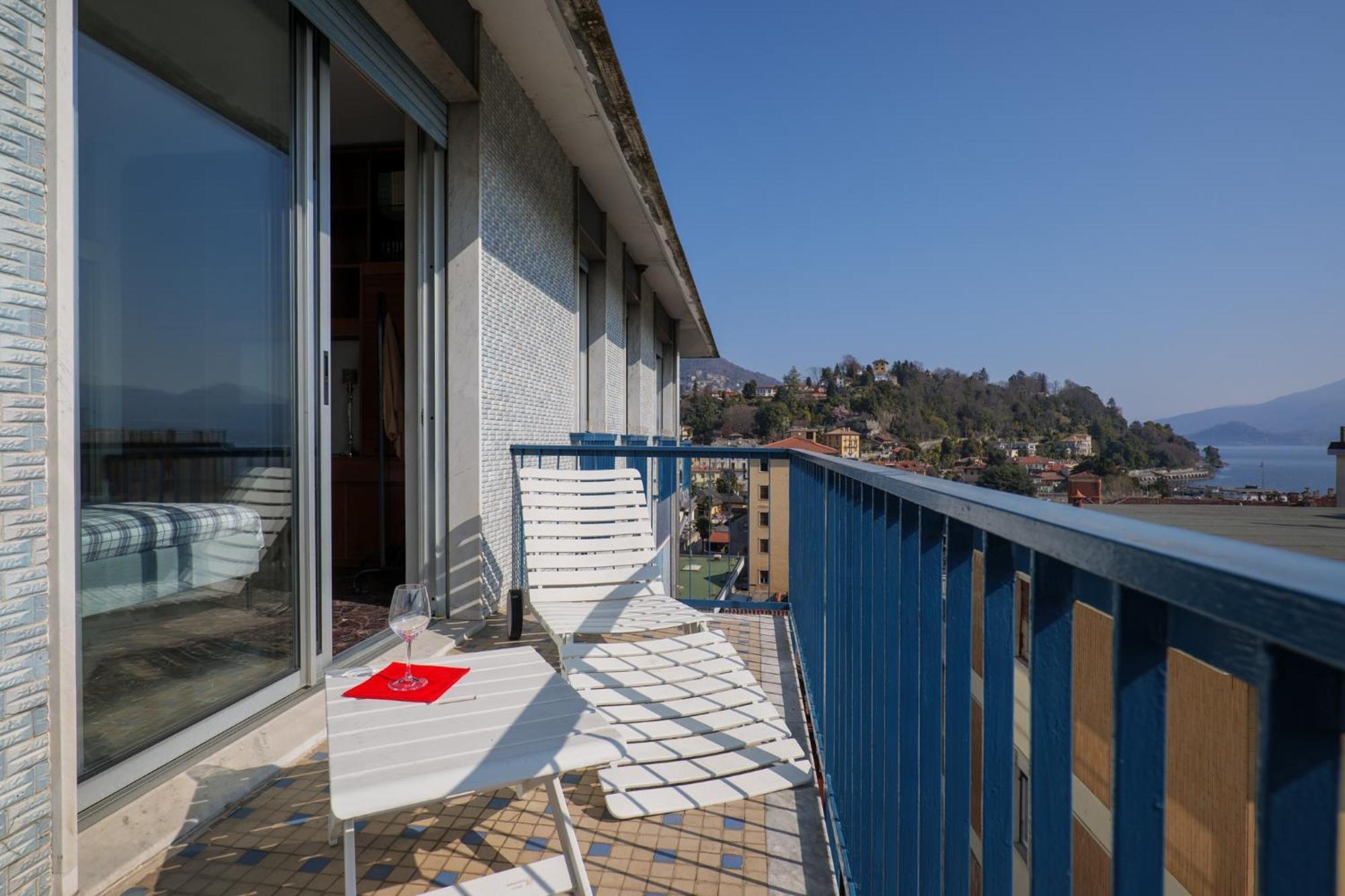 L'Attico Di Susanna แวร์บาเนีย ภายนอก รูปภาพ